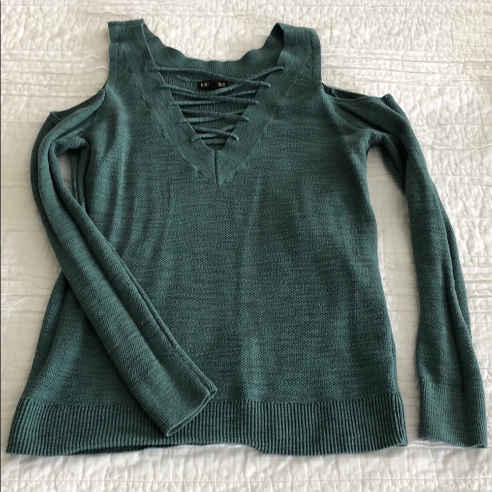 Long sleeve sweater